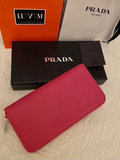 Кошелек Prada женский на молнии. Новый. Оригинал