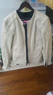 Куртка женская,кожа