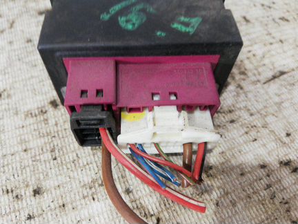 Блок управления топливного насоса Bmw 3-Series E91