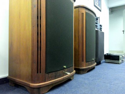 Акустическая система tannoy canterbury12