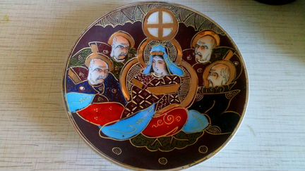 Чайный сервиз с драконами