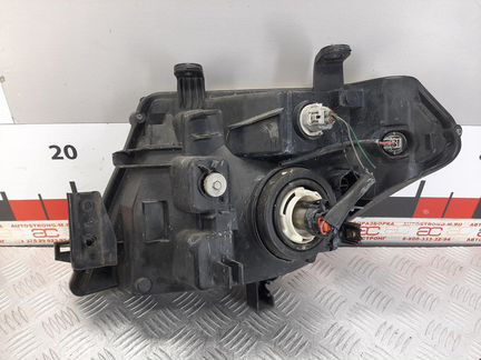 Фара передняя для Nissan Pathfinder (R51)