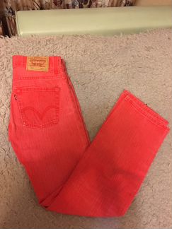 Levis 512
