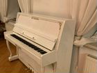 Пианино белое малогабаритное Лирика Шарм объявление продам