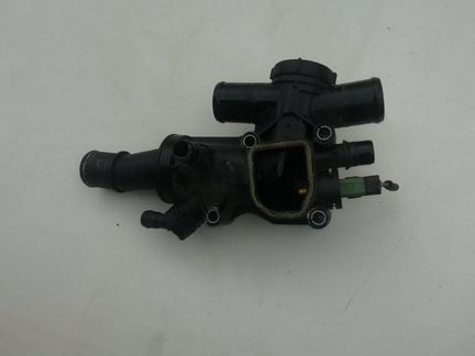 Термостат Ford Mondeo 2.0 tdci 2009