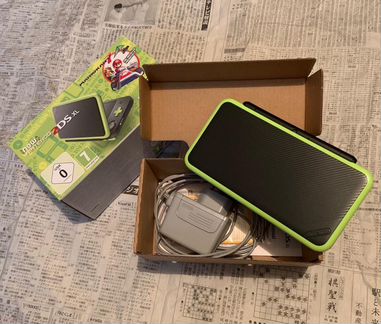 New Nintendo 2DS XL Lime-Black Лицензия