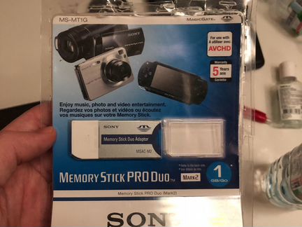 Memory stick duo adaptor