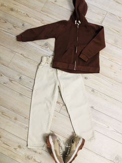 Джинсы, толстовка Zara p.134/140