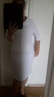 Костюм новый нарядный белоснежный Италия