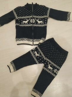 Костюм шерстяной