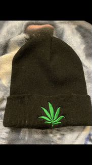 Мужская шапка Конопля
