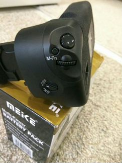 Multi power battery pack canon 7D новый