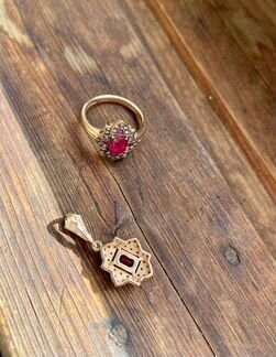 Кольцо и подвеска с рубинами и бриллиантами