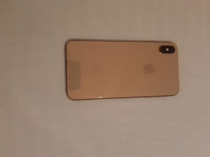 Телефон iPhone xs max