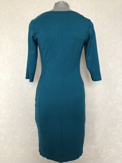 Платье трикотажное, р. 40-42