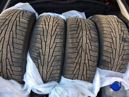 Резина зима 215/50 R17