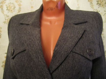 Костюм брючный. savole