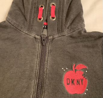 Dkny толстовка 10-12 лет 146-152