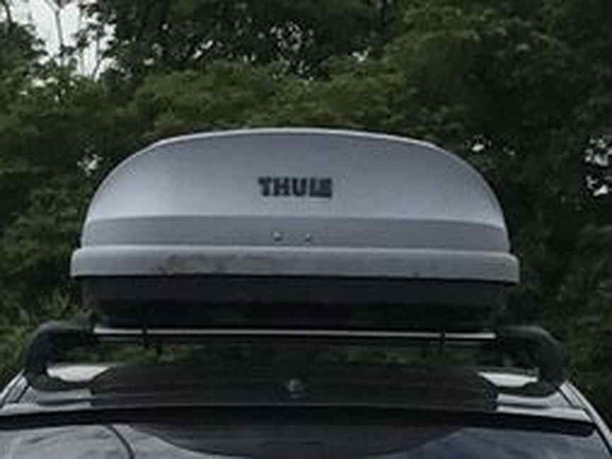 Thule pacific 100. Автобокс Thule 100ds. Thule Pacific 100 Yeti. Thule Pacific 100 Нива 3д
