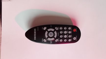 DVD-плеер samsung + Диски в подарок