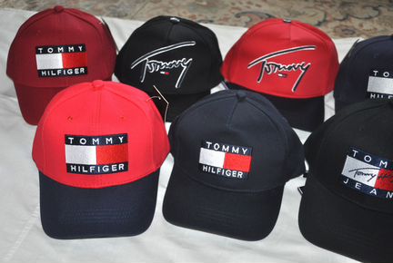 Кепка / бейсболка / Tommy Hilfiger / новая
