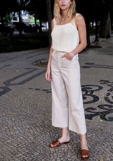 Брюки кюлоты в полоску Massimo Dutti