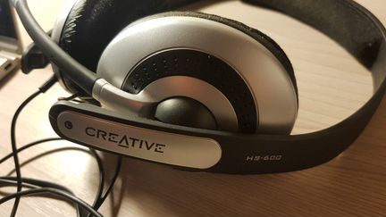Наушники Creative HS-600