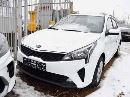 KIA Rio 1.6 AT, 2020