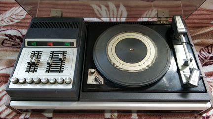 Электрофон проигрыватель Мелодия 103М Стерео