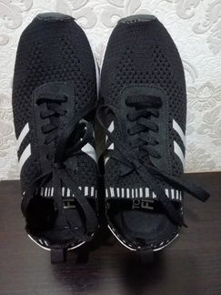 Новые кроссовки