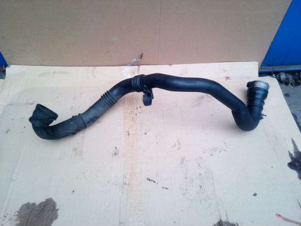 Opel Astra J GTC Insignia A16XHT патрубок интеркул