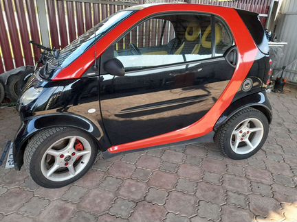 Smart Fortwo 0.7 AMT, 2004, 270 000 км