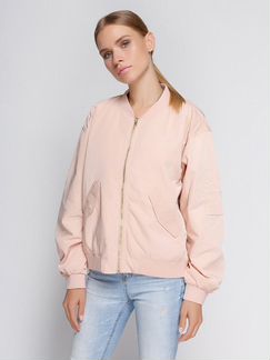 Розовый бомбер Monki