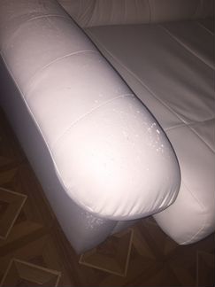 Диван
