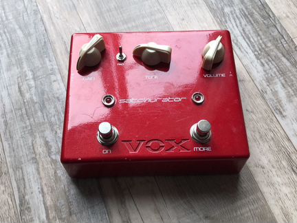 Гитарная педаль VOX Satchurator