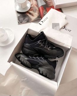 Кроссовки Dior