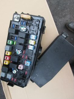 Блок предохранителей Chevrolet Captiva c140