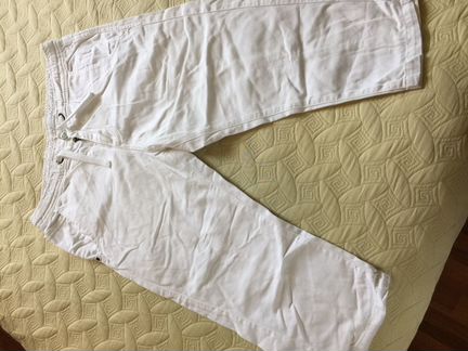 Брюки капри