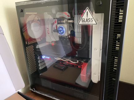 Fractal design TG мощный игровой компьютер