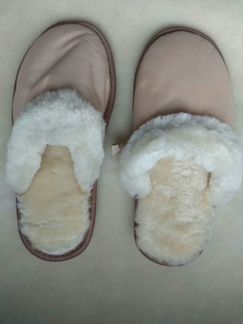 Женские кожаные тапочки из овчины