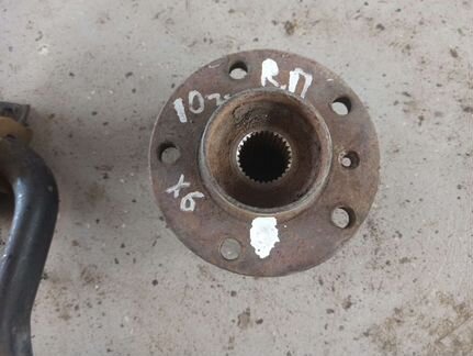 Ступица передняя BMW E70 E71 X5 X6