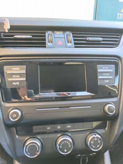 Головное устройство swing