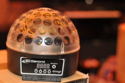 Светильник светомузыкальный Диамант