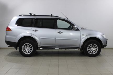 Mitsubishi Pajero Sport 2.5 AT, 2011, 182 224 км