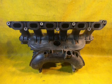 Впускной коллектор BMW e90 e60 e83 e85