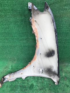 Крыло переднее правое Mitsubishi L200 KB