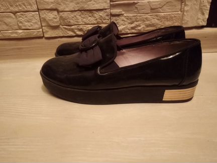 Туфли лоферы