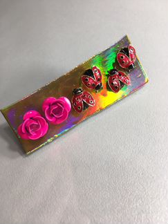 Серьги-гвоздики