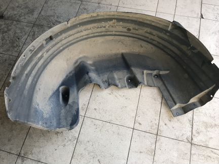 Подкрылок задний Мерседес ML 166