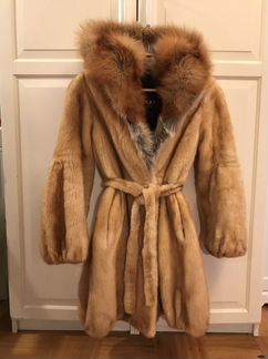 Шуба норковая с капюшоном